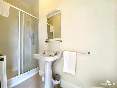 Picture 16